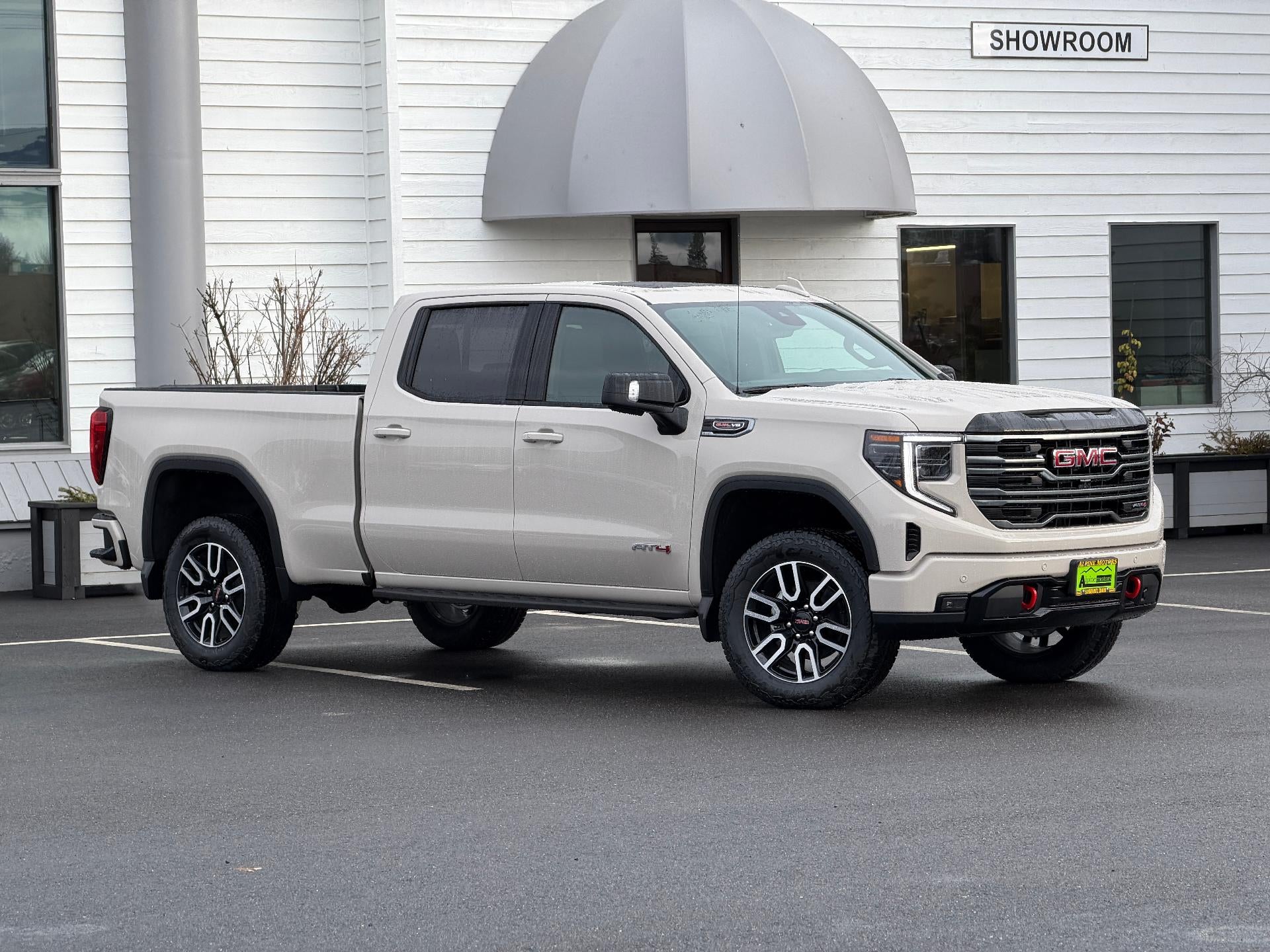 2026 GMC Sierra 1500 Crew Cab Standard Box 4-Wheel Drive AT4