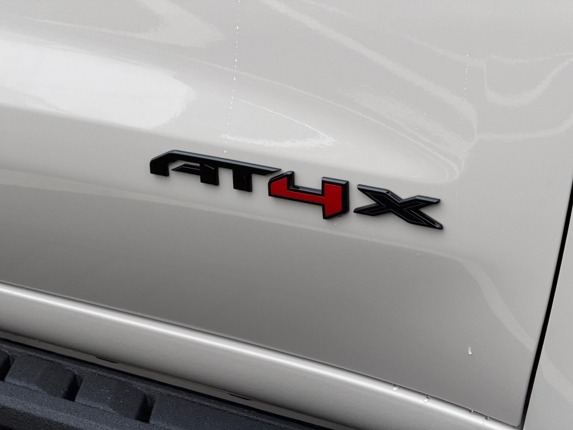 2026 GMC Sierra 1500 Crew Cab Short Box 4-Wheel Drive AT4X