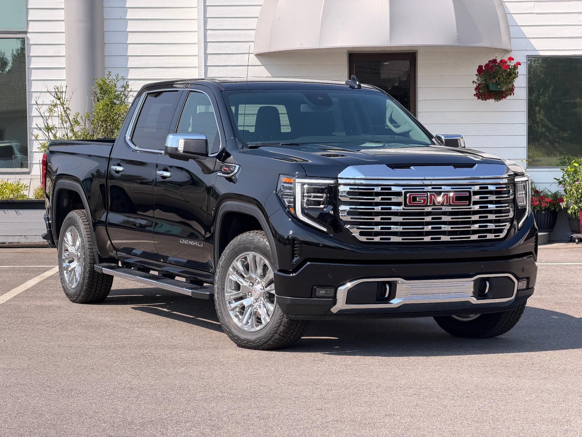 2026 GMC Sierra 1500 Crew Cab Short Box 4-Wheel Drive Denali
