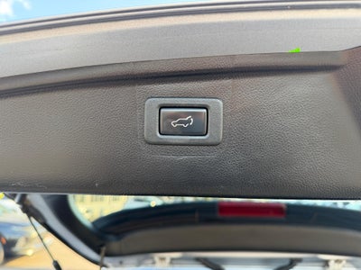 2019 Subaru Outback 2.5IPR, One Owner, Eye Sight, X-Mode, Nav, Sunroof