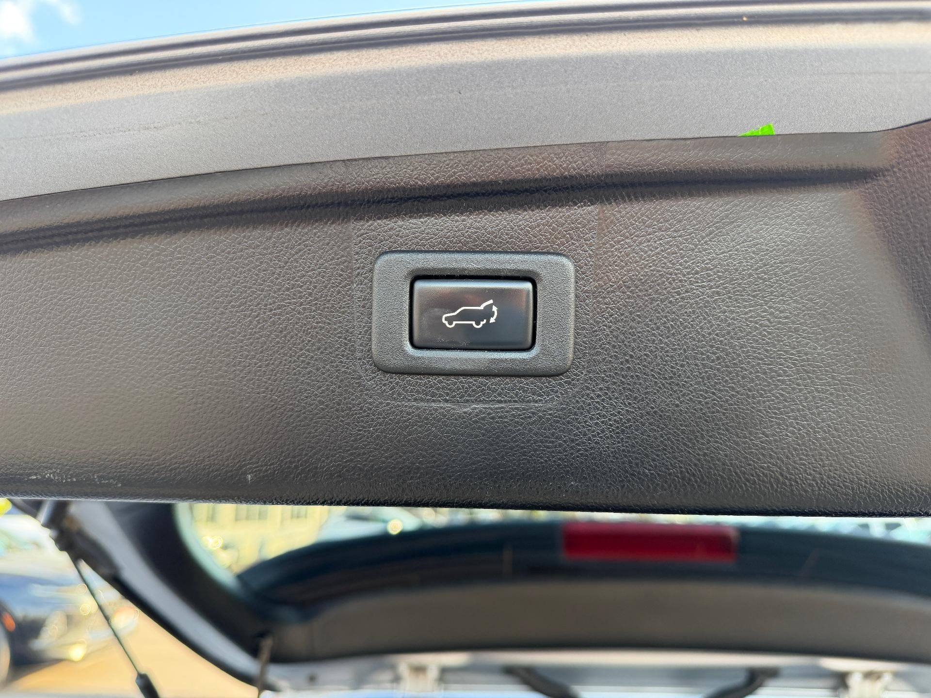 2019 Subaru Outback 2.5IPR, One Owner, Eye Sight, X-Mode, Nav, Sunroof