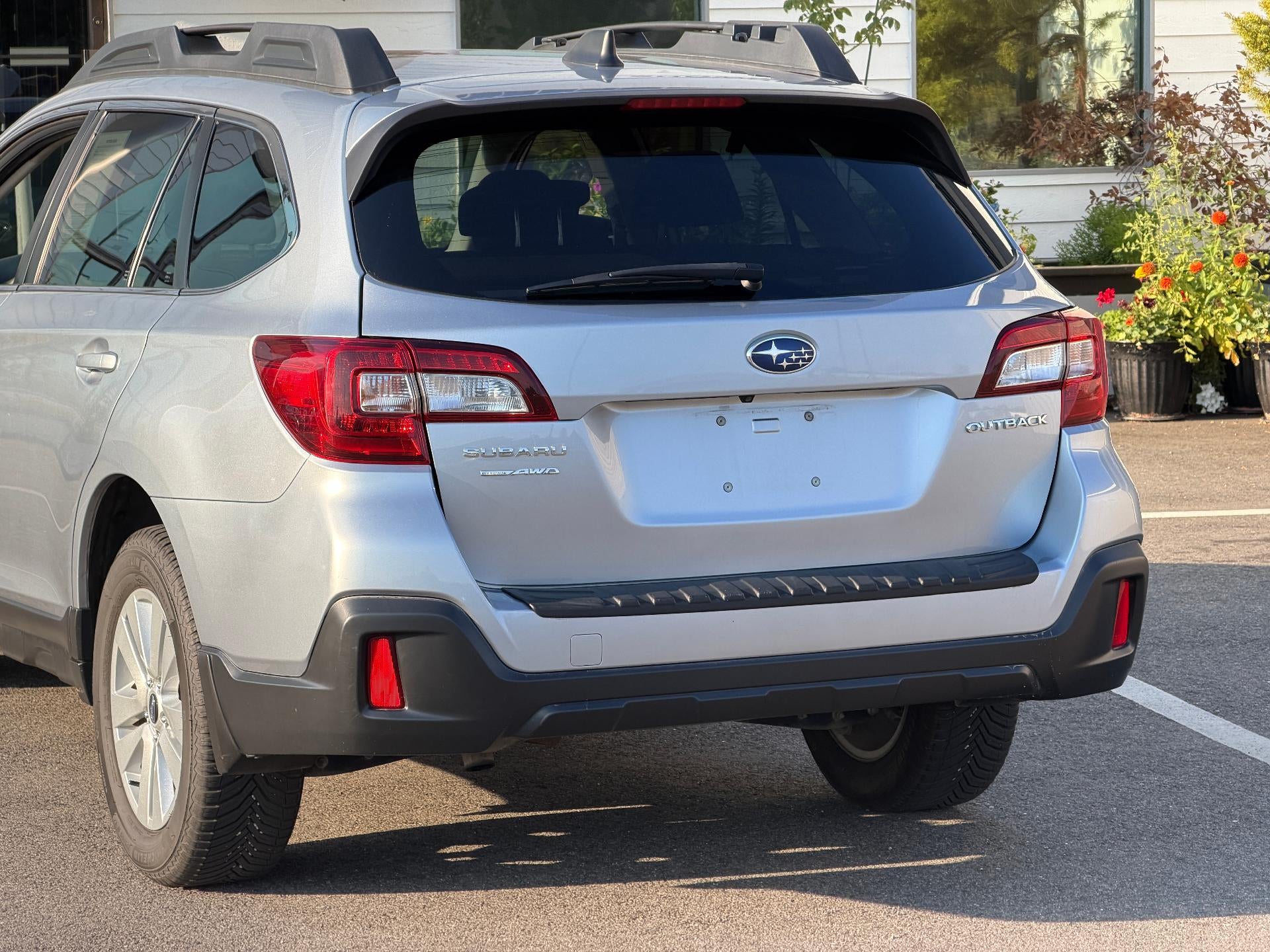 2019 Subaru Outback 2.5IPR, One Owner, Eye Sight, X-Mode, Nav, Sunroof