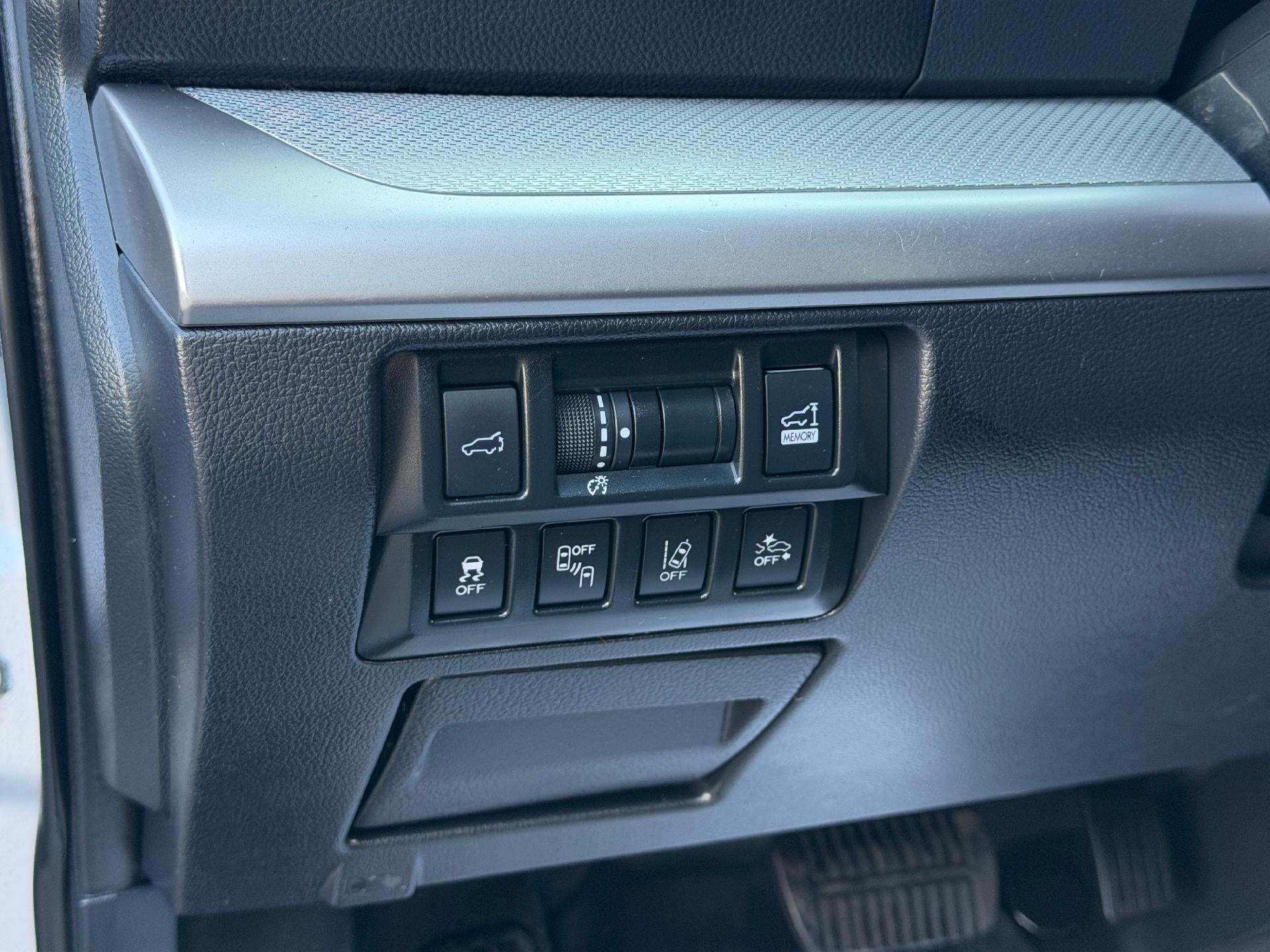 2019 Subaru Outback 2.5IPR, One Owner, Eye Sight, X-Mode, Nav, Sunroof