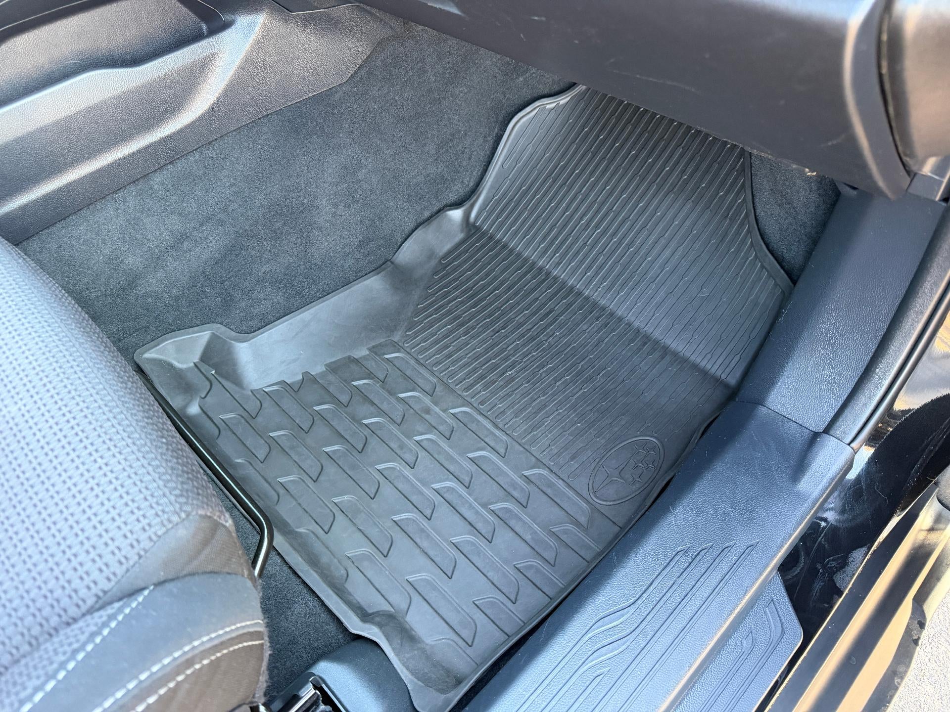 2024 Subaru Outback PREM One Owner Heated Seats, Sunroof