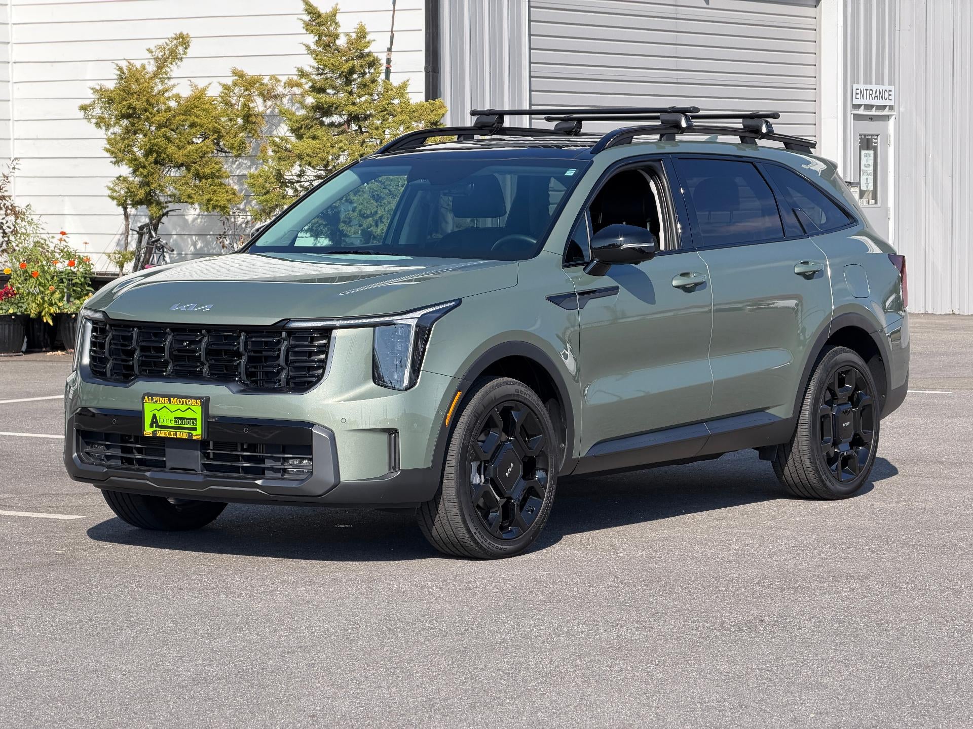 2024 Kia Sorento X-Line SX, One Owner Lease Return