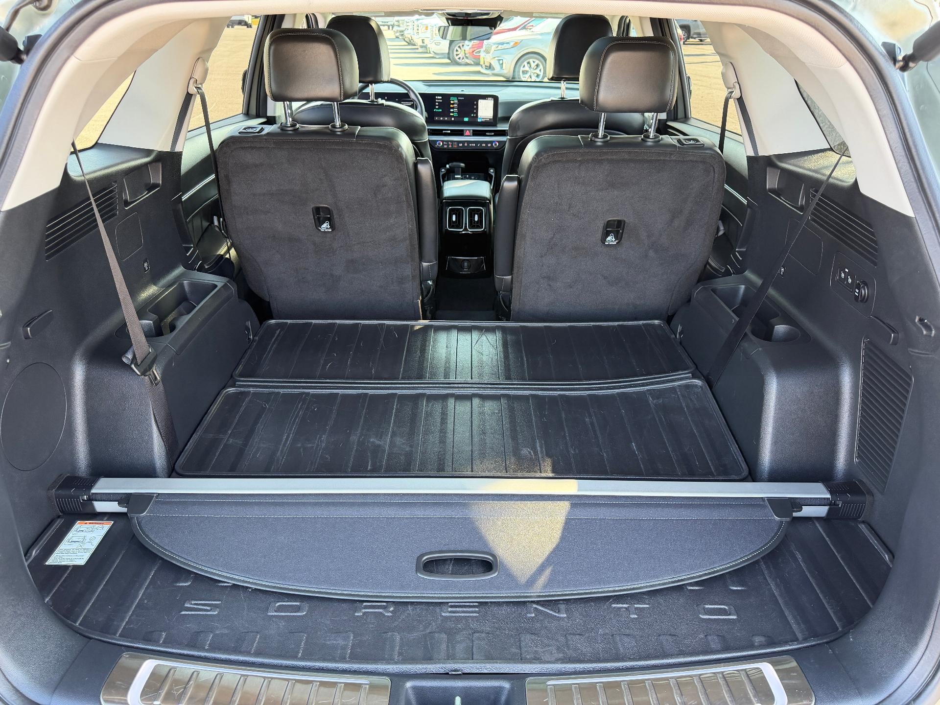 2024 Kia Sorento X-Line SX, One Owner Lease Return
