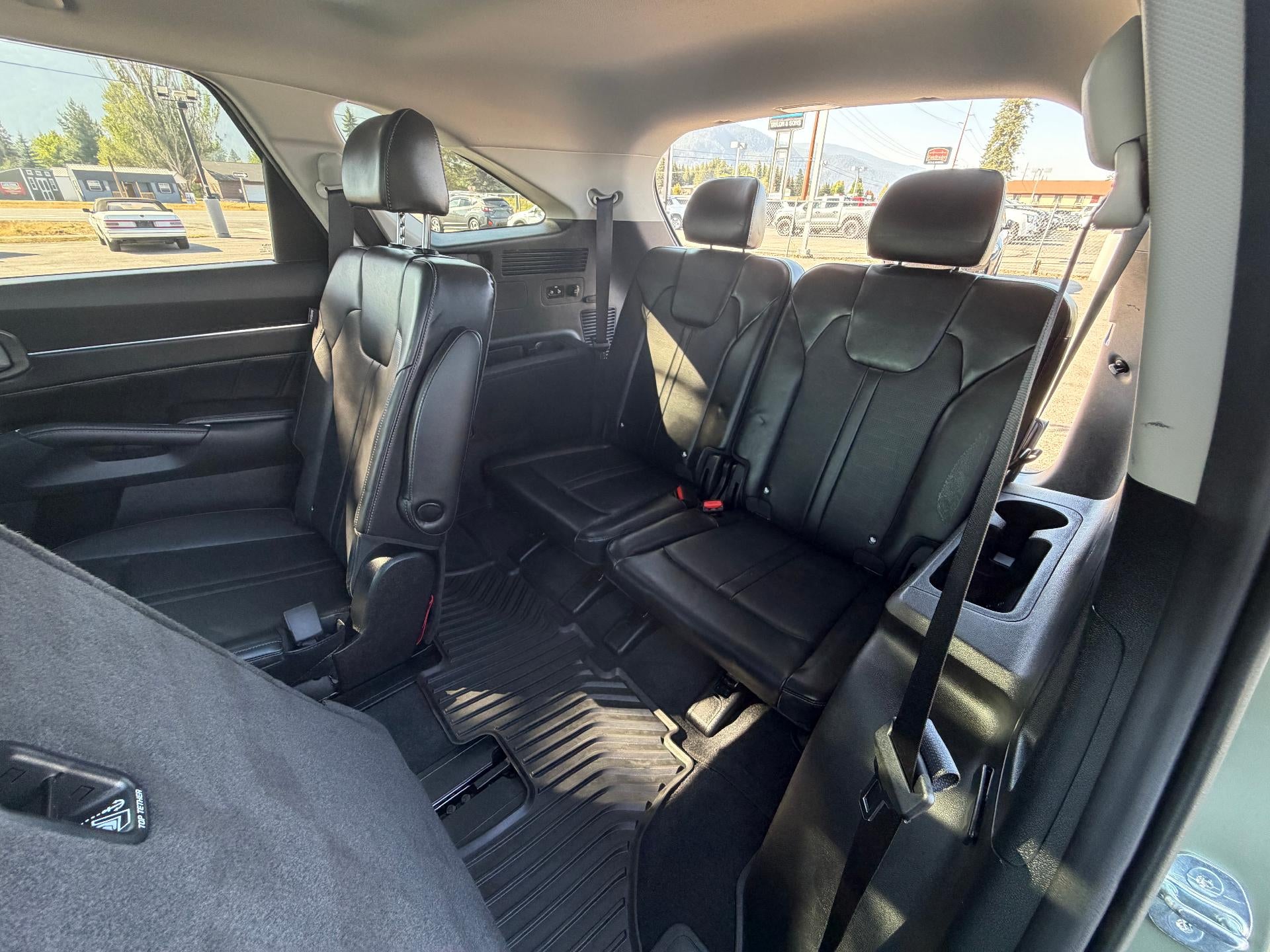 2024 Kia Sorento X-Line SX, One Owner Lease Return