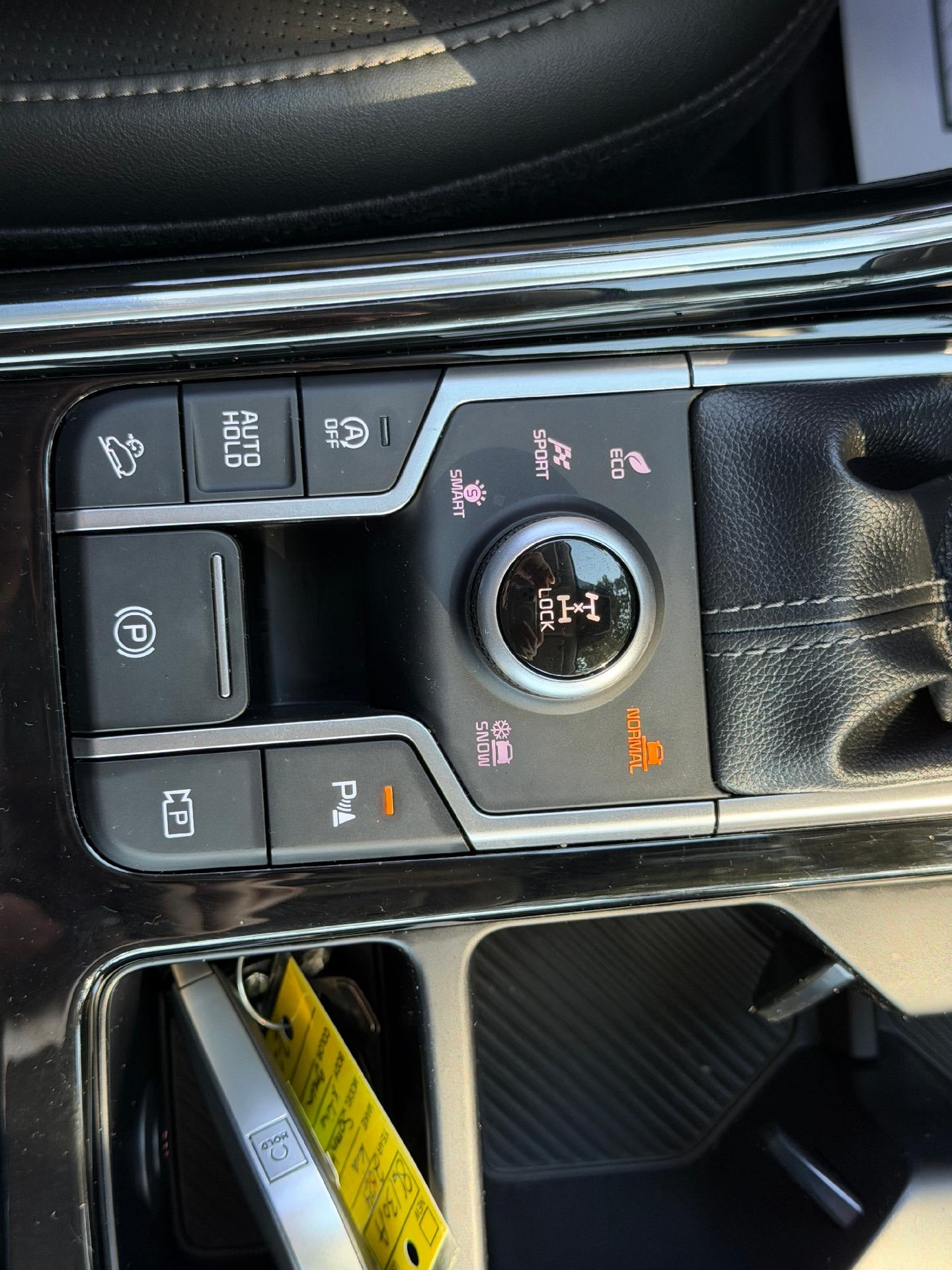 2024 Kia Sorento X-Line SX, One Owner Lease Return