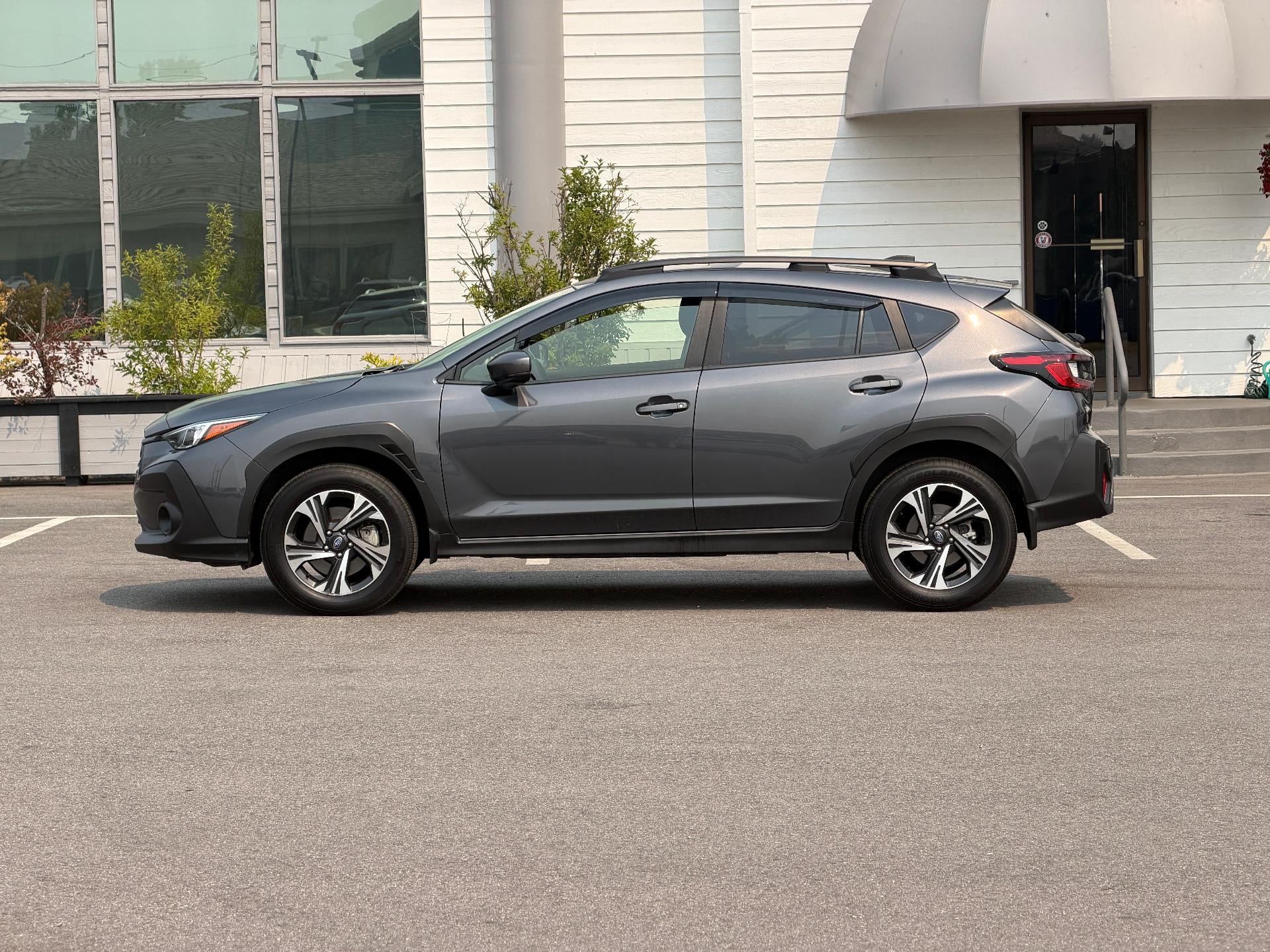 2025 Subaru Crosstrek Premium, One Owner, Eyesight, X-Mode