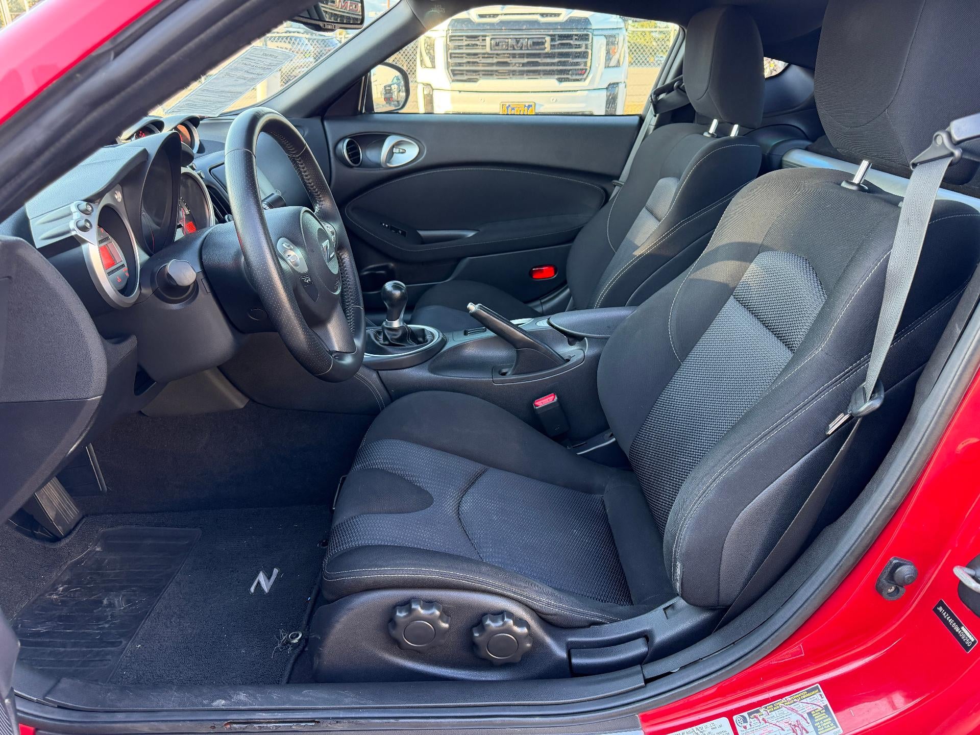 2009 Nissan 370Z Base