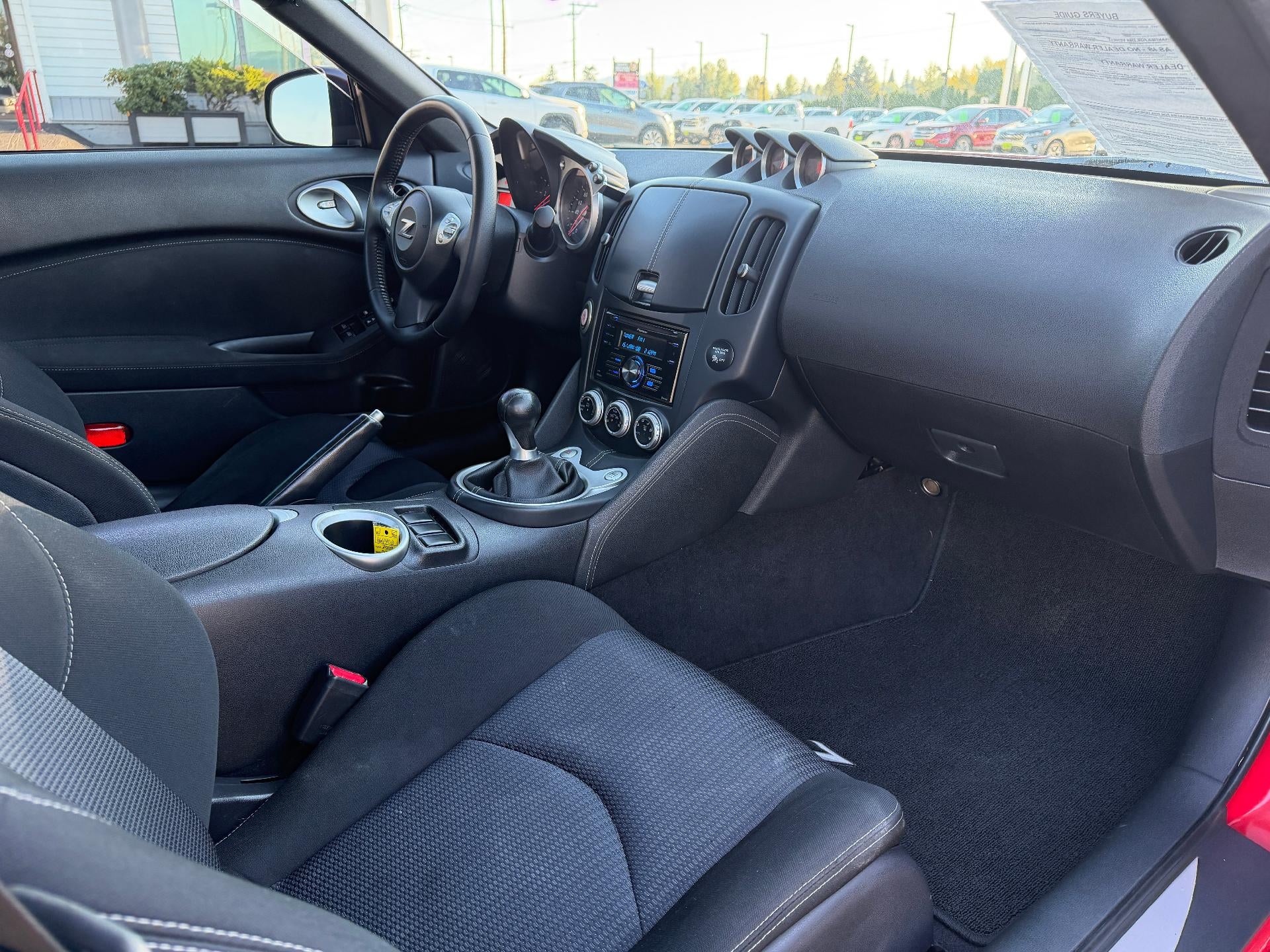 2009 Nissan 370Z Base