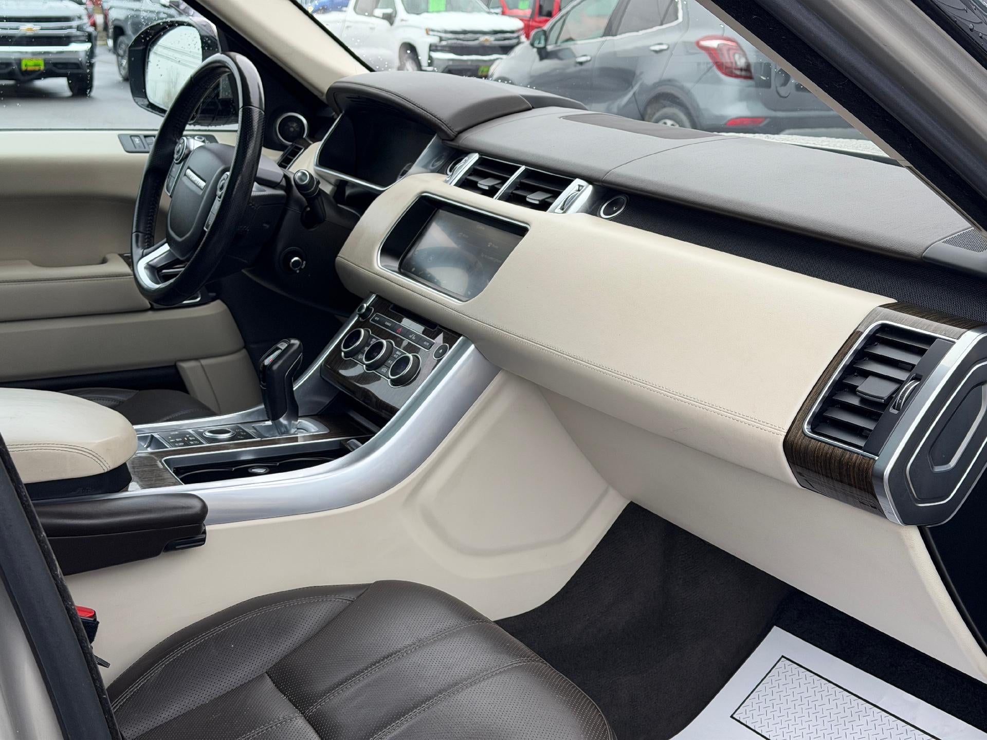 2017 Land Rover Range Rover Sport HSE